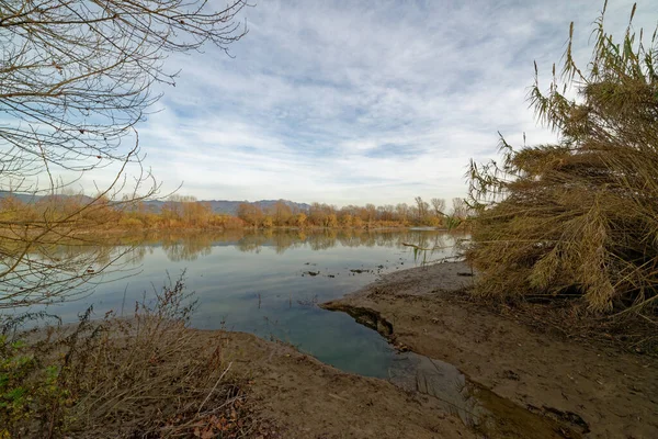 在拉斯佩齐亚附近的美梦河称作迪马格拉 — 图库照片