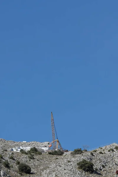 イタリアのカララにある大理石の採石場の素晴らしい眺めは — ストック写真
