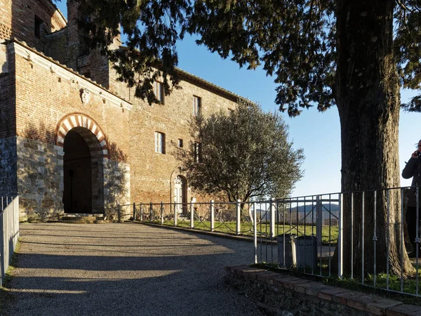 Cappella Montesiepi Toscana Con Sua Torre Rotonda — Foto Stock