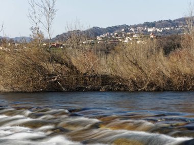Ormandaki taşlı dere uzun süre açıkta kalır.