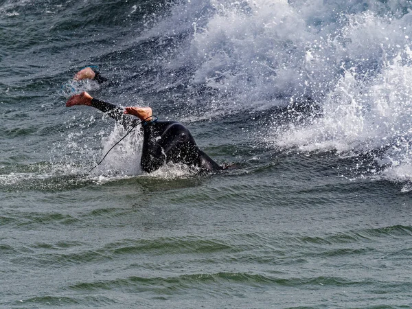Surfer Surf Fala Włoszech — Zdjęcie stockowe