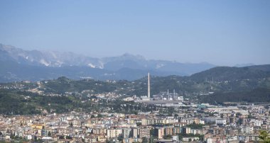 La Spezia 'nın havadan görünüşü İtalya' da güzel bir kasaba