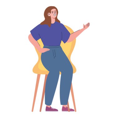 Mutlu kadın oturuyor.