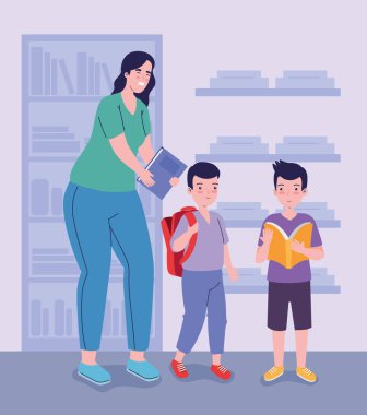 Anne ve çocuklar okul malzemeleri alıyorlar.