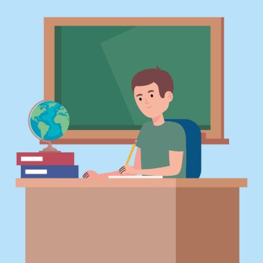 Okul çocuğu sınıfta yazı yazıyor.