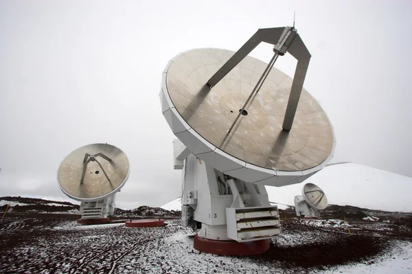 Observatorier och snö — Stockfoto