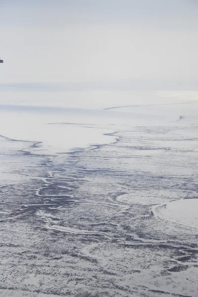 Arktische Tundra aus der Luft — Stockfoto