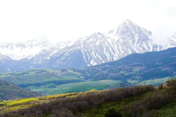 Colline e montagne — Foto Stock