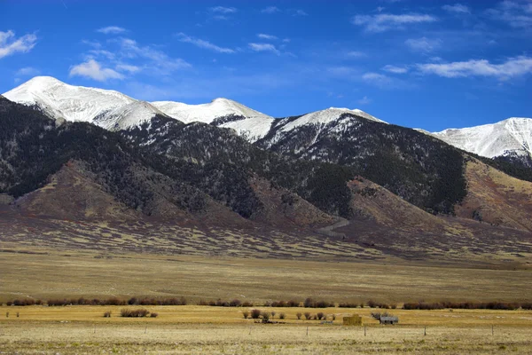 Mountain landscapes — Stock Photo, Image