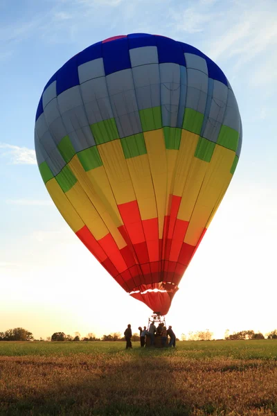 Atterraggio in mongolfiera — Foto Stock