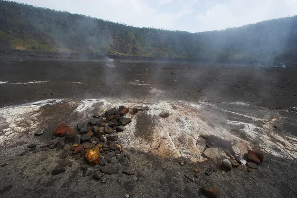 火山口底部 — 图库照片