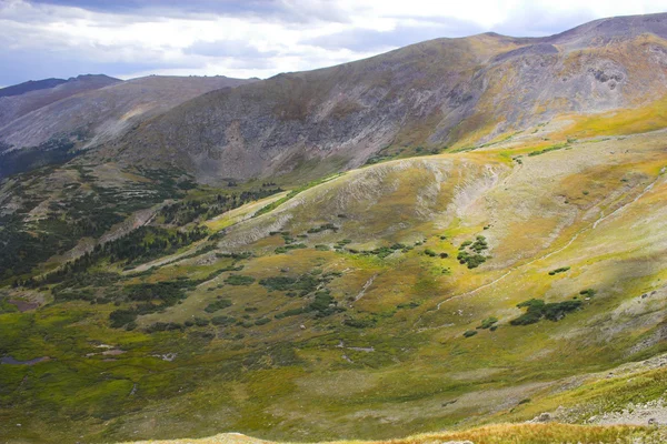 Outono nas montanhas — Fotografia de Stock