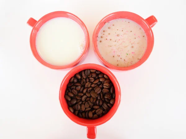 Tres tazas con azúcar de café y leche — Foto de Stock