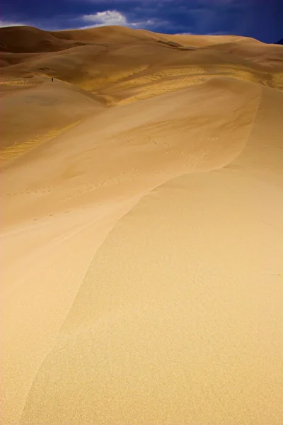 Gewitter über Sanddünen — Stockfoto