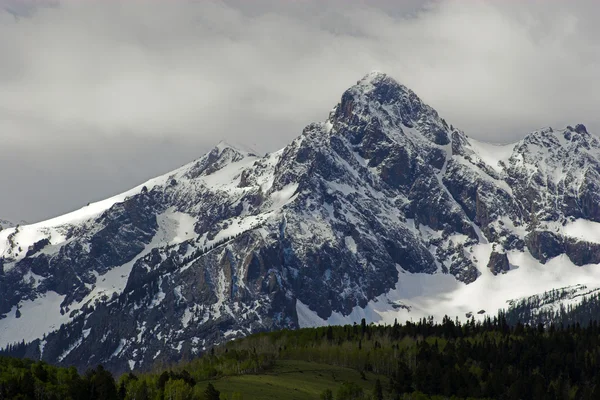 Mountain peak — Stock Photo, Image