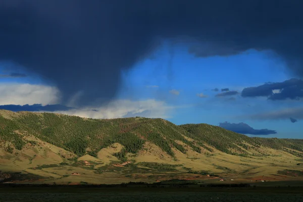 Céu nublado bonito — Fotografia de Stock