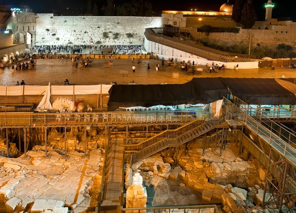 Israel. Jerusalem Western Wall at night. — Stock Photo, Image