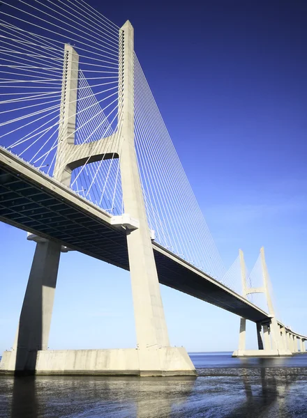 Vasco da gama-bron, Lissabon, portugal — Stockfoto