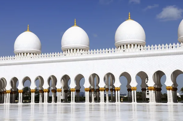 อาบูดาบี Sheikh Zayed มัสยิดสีขาว — ภาพถ่ายสต็อก