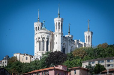 Lyon 'daki ünlü ve güzel Fourviere Bazilikası, Rhone Alpes Auvergne, Fransa