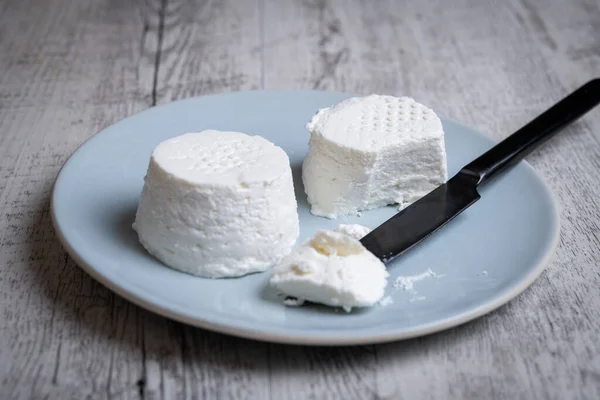Eating Fressh White Cheese Plate Wooden Table — Stockfoto