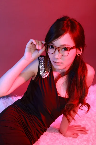 Mujer sexy sobre gafas en varias poses divertidas . —  Fotos de Stock