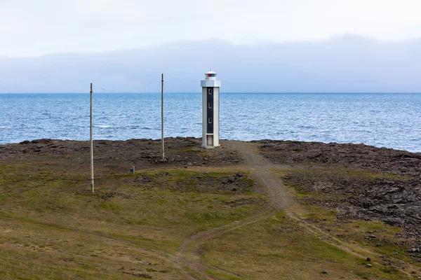 Faro en Islandia Oriental — Foto de Stock