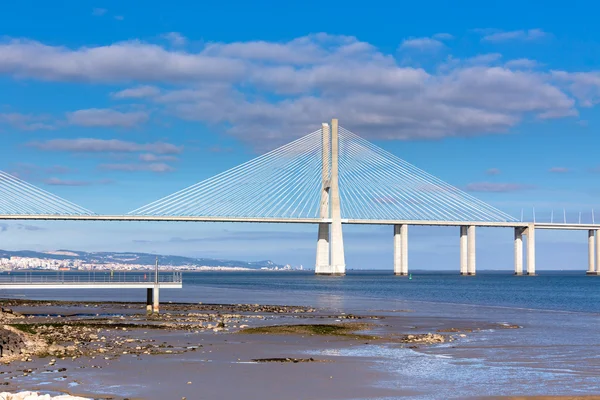 Vasco da Gama Köprüsü (Ponte Vasco da Gama), Lizbon — Stok fotoğraf