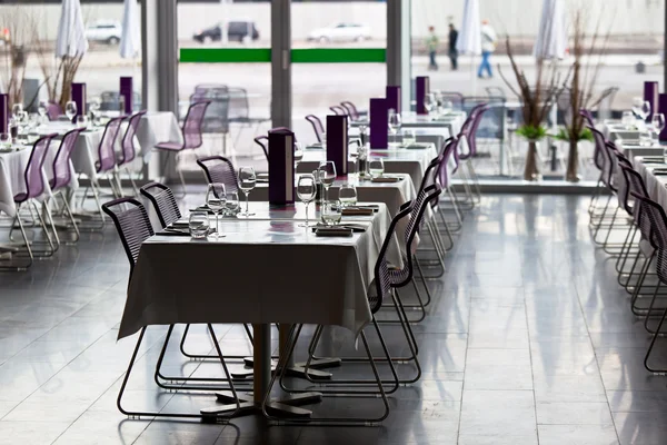 Indoor restaurant tables ready for service — Stock Photo, Image