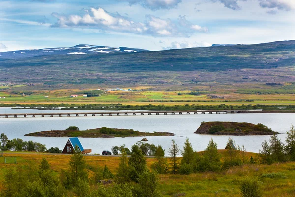 Icelandic Landscape: View of Fellabaer Village (Egilsstadir) — Stock Photo, Image