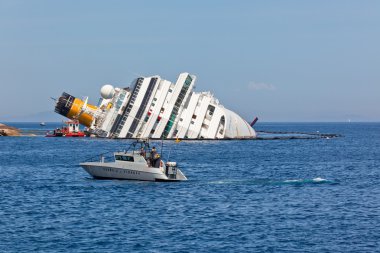 Giglio, İtalya - 28 Nisan 2012: costa concordia cruise gemisi, ben
