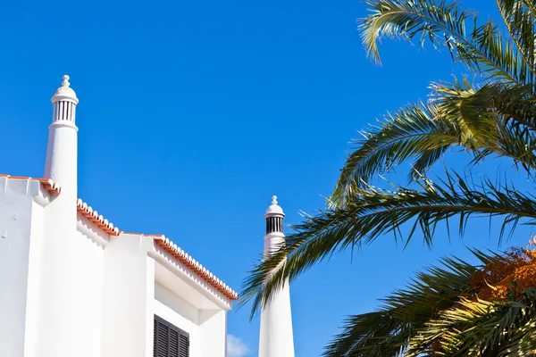 Parte irreconhecível da Casa Residencial no Algarve, Portugal . — Fotografia de Stock