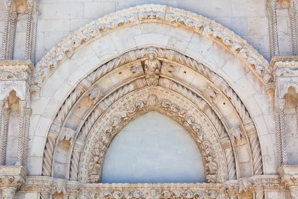 Catedral de St. James em Sibenik, Croácia — Fotografia de Stock