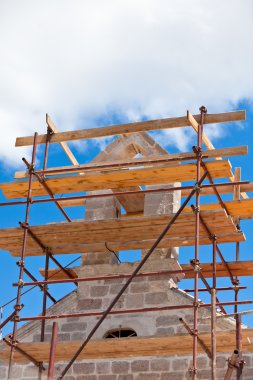 Kilise restorasyon iskele