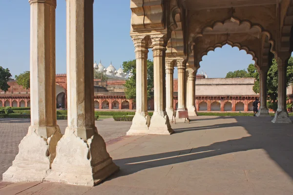 Galeri, agra kale direği. Agra, uttar pradesh, Hindistan — Stok fotoğraf