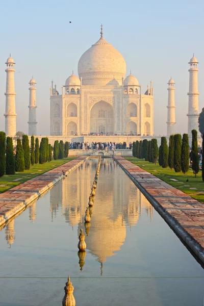 Taj mahal, ένα διάσημο ιστορικό μνημείο για την Ινδία — Φωτογραφία Αρχείου