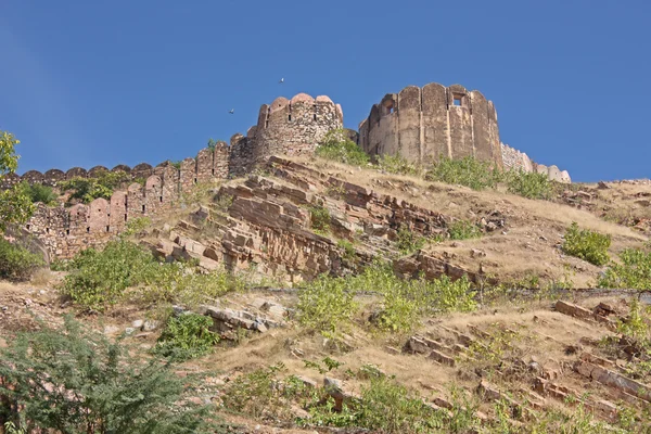 Fort nahagarh, z widokiem na różowy miasta jaipur w indyjskim stanie Radżastan — Zdjęcie stockowe