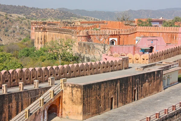 Fortul Jaigarh de lângă Jaipur este unul dintre cele mai spectaculoase forturi din India. — Fotografie, imagine de stoc