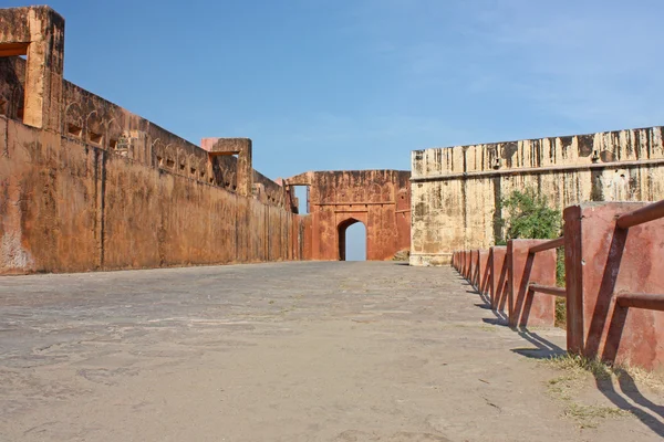 O Forte de Jaigarh perto de Jaipur é um dos fortes mais espetaculares da Índia — Fotografia de Stock