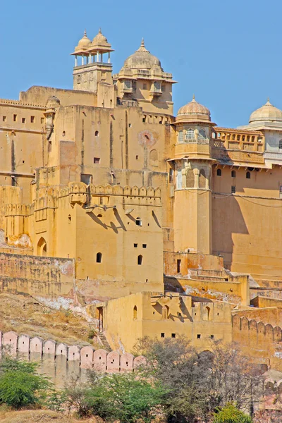 Beautiful Amber Fort near Jaipur city in India. Rajasthan — Stock Photo, Image