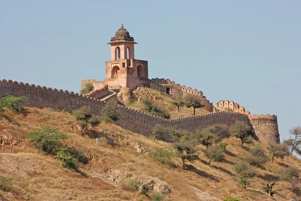 Hermosa Amber Fort cerca de la ciudad de Jaipur en la India. Rajastán —  Fotos de Stock