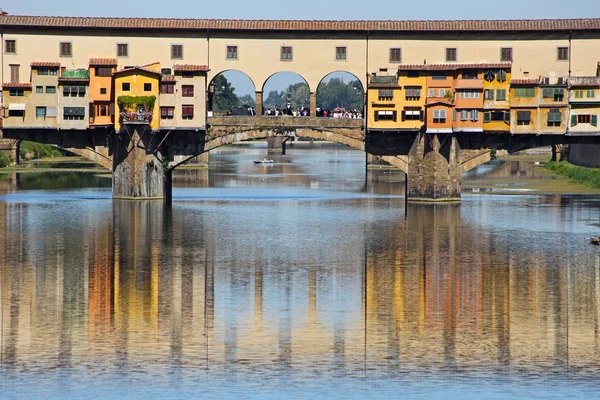 Eski Köprü ponte vecchio Floransa. İtalya — Stok fotoğraf