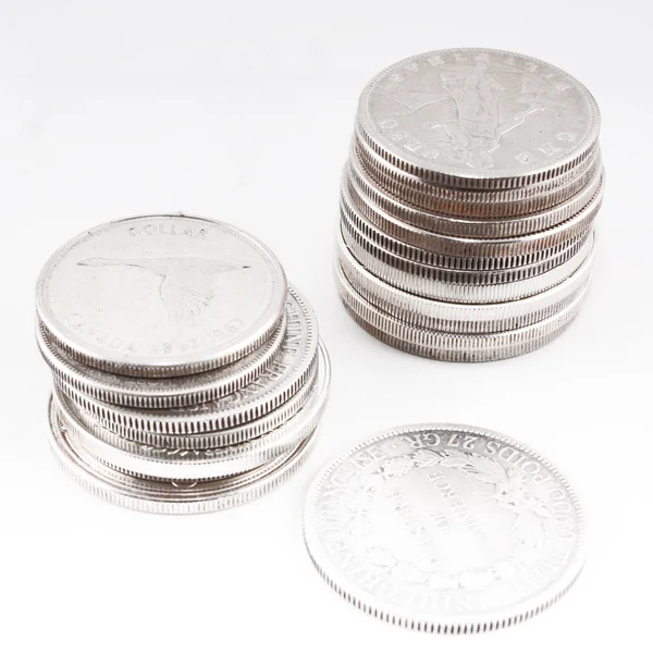 Stříbrné mince — Stock fotografie