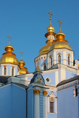 st. Michael Kiev katedral içinde altın copes