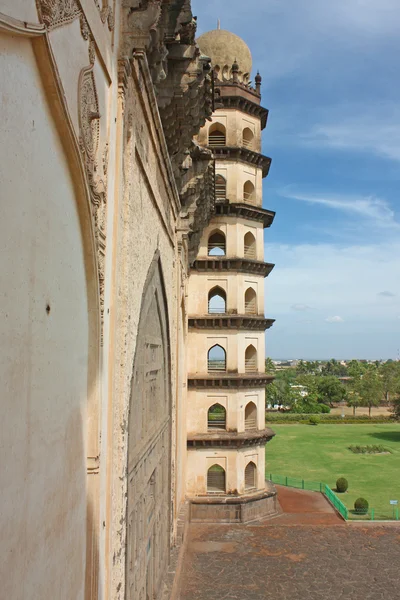 Golgumbaz，在比贾布尔、 卡纳塔克、 印度莫卧儿王朝陵墓 — 图库照片