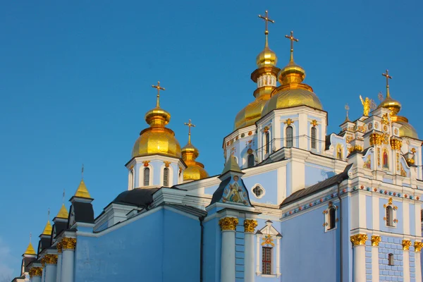 Золотий справляється Санкт Michael в собор у Києві — стокове фото
