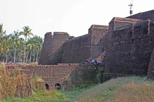 Tropická pláž v varkala, kerala, Indie — Stock fotografie