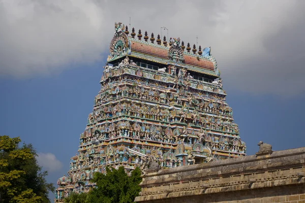 チョーラ朝王南インドの寺院建築 — ストック写真