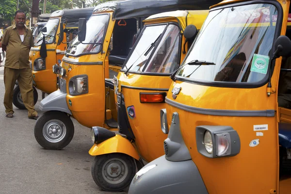Taxis auto rickshaw — Photo