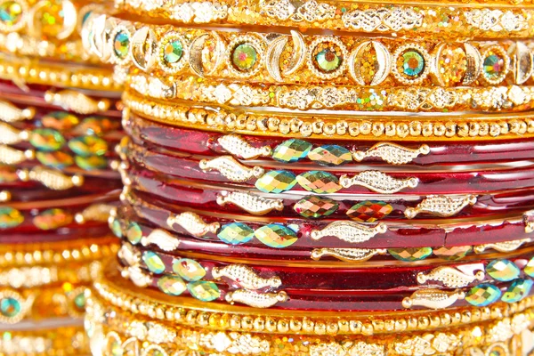 Bracelet indien avec différentes couleurs — Photo